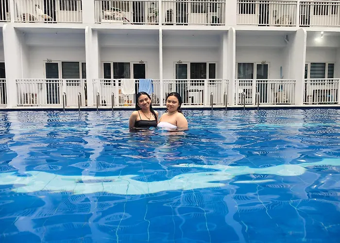 Shore By Buhay Staycation Hotel 5*